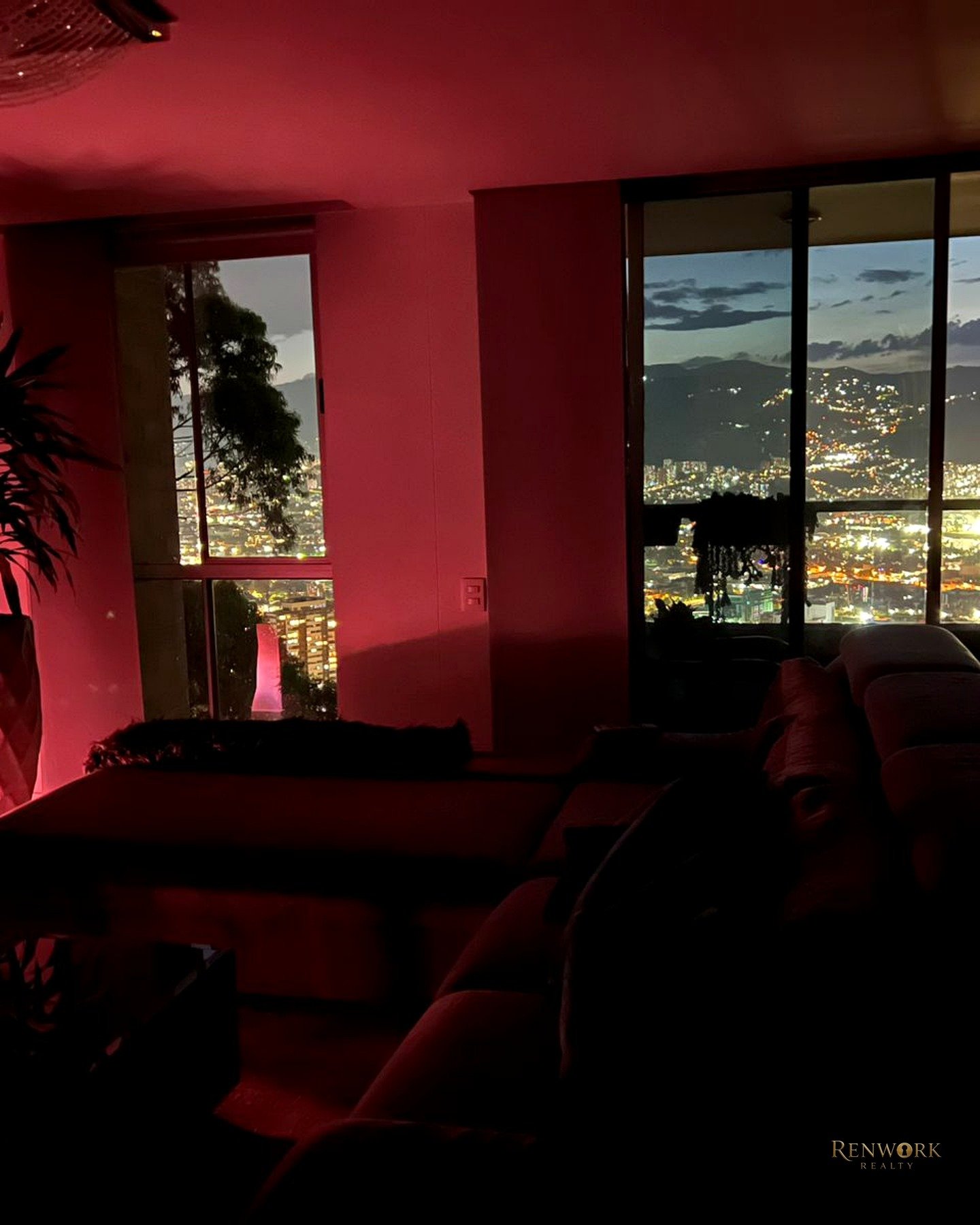 APARTAMENTO DUPLEX PARA LA VENTA EN LAS PALMAS MEDELLIN · foto 13