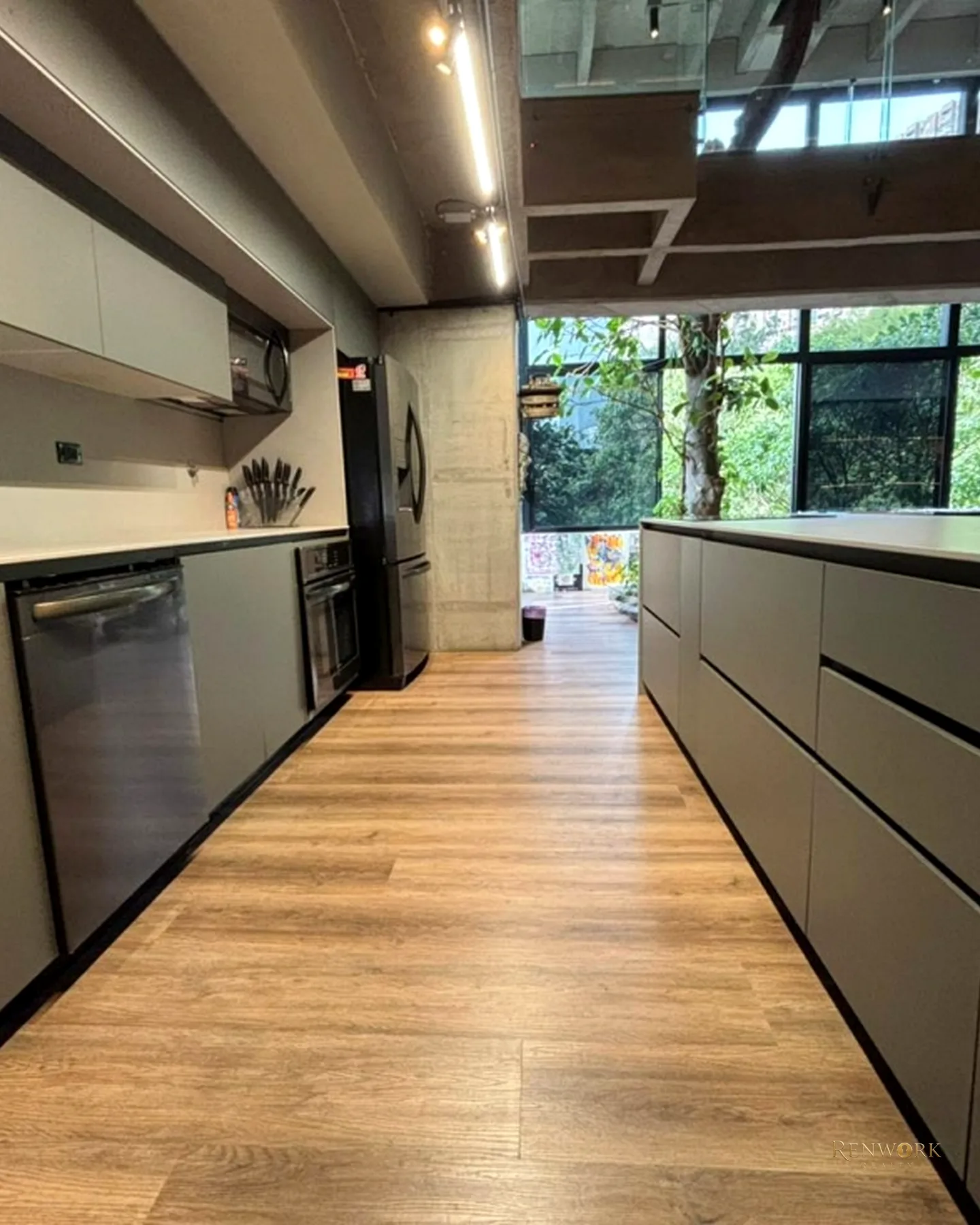 APARTAMENTO DUPLEX PARA LA VENTA SECTOR LAS PALMAS, EL POBLADO · foto 9