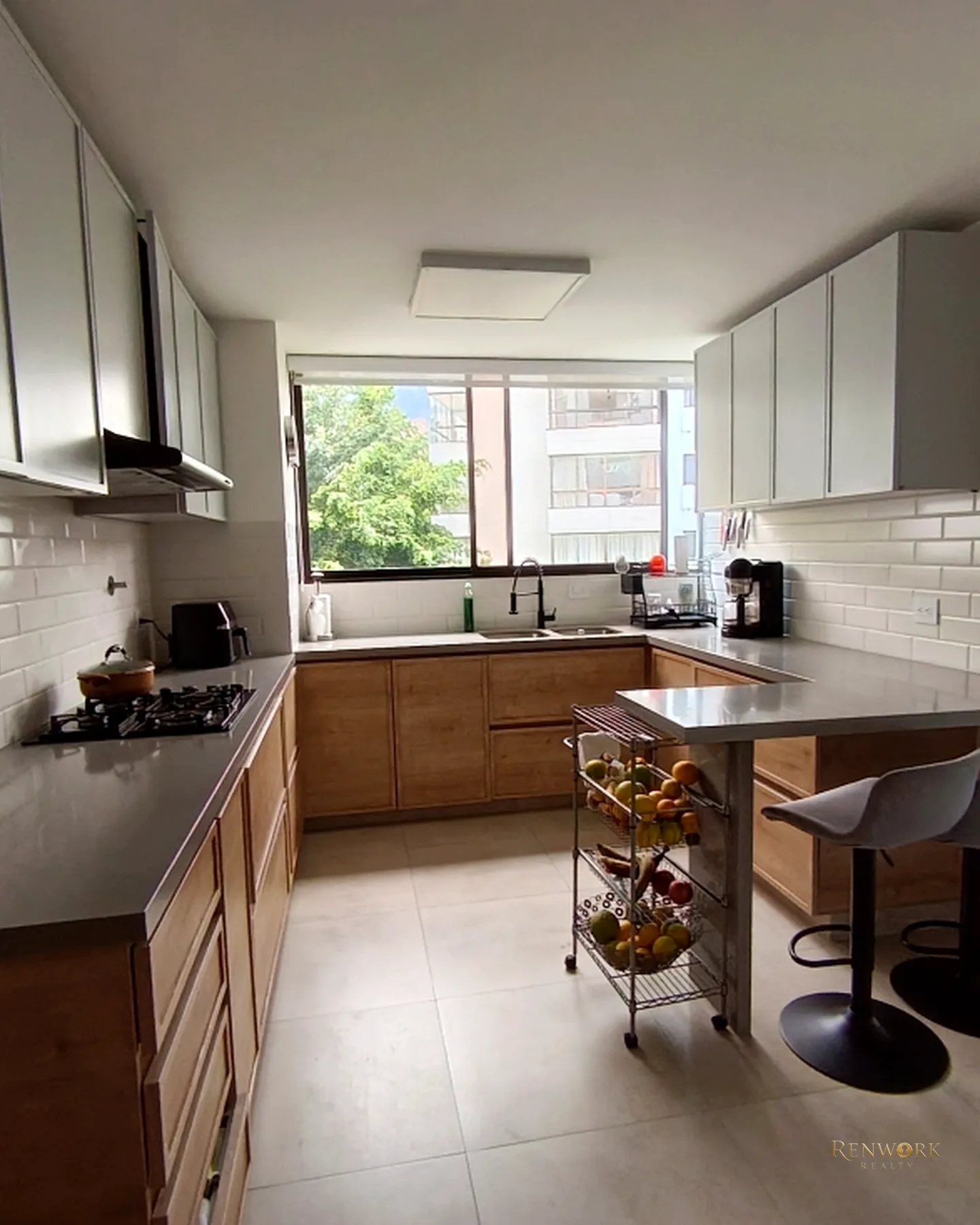 APARTAMENTO ELEGANCIA, AMPLITUD Y UBICACIÓN ESTRATÉGICA. REMODELADO · foto 7