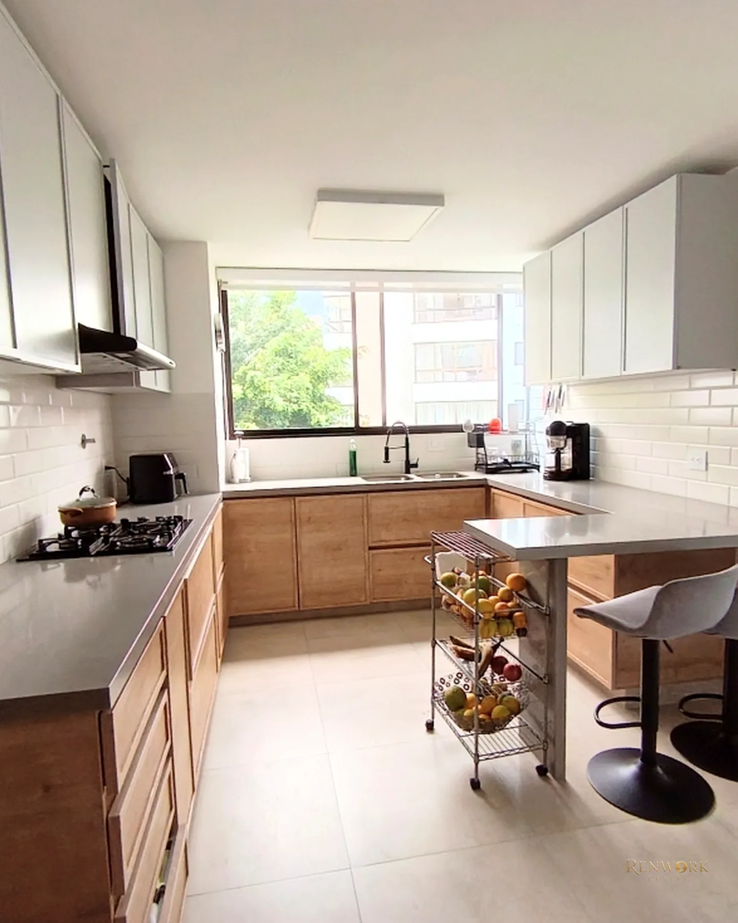 APARTAMENTO ELEGANCIA, AMPLITUD Y UBICACIÓN ESTRATÉGICA. REMODELADO · foto 8