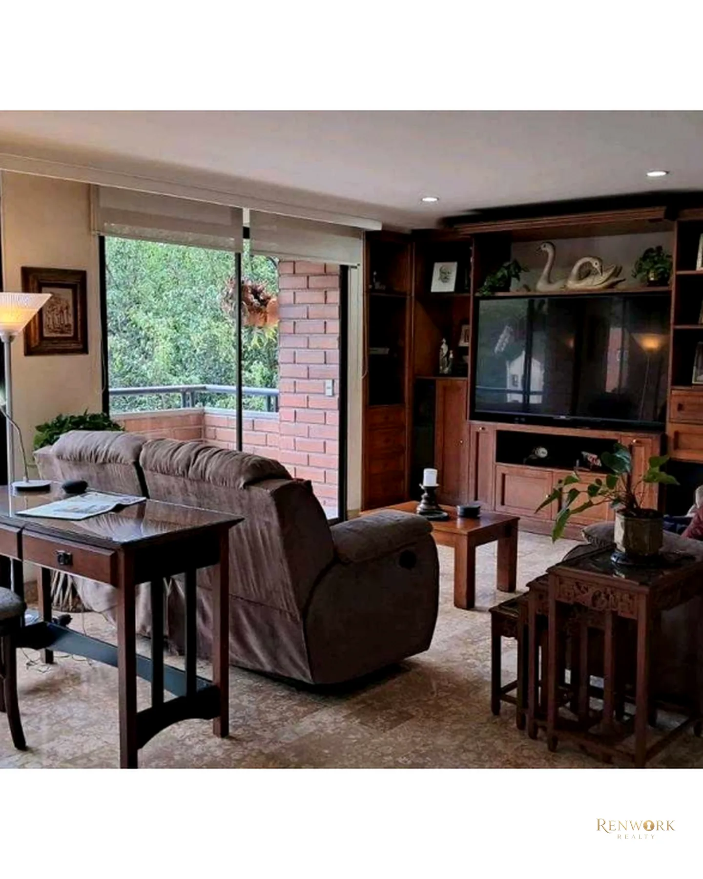 APARTAMENTO EN CALLE CERRADA CON ACCESO A VIA LAS PALMAS. · foto 2