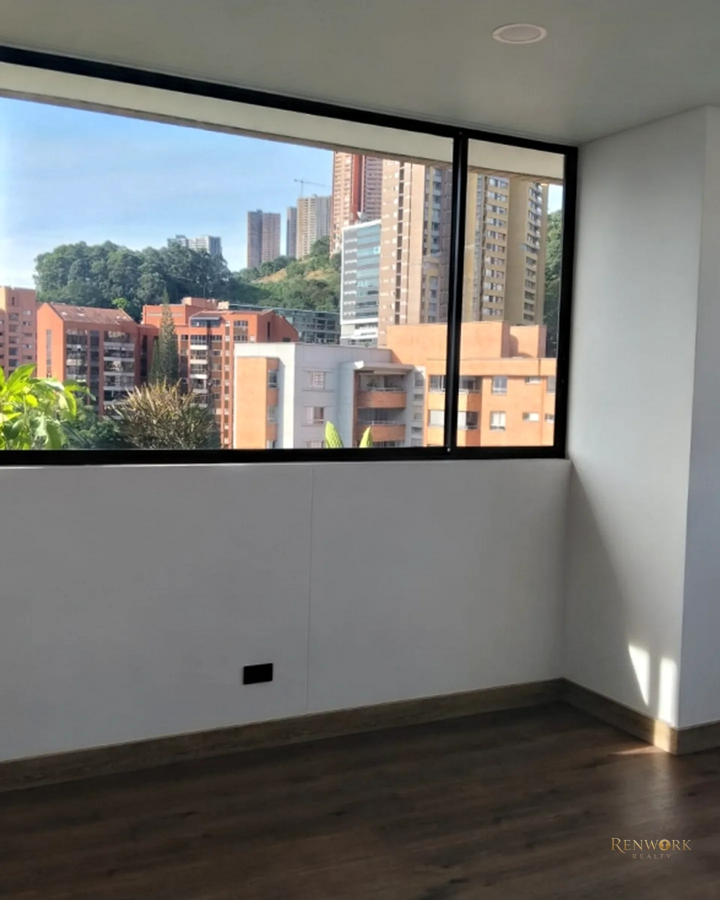 APARTAMENTO EN CASTROPOL PARA LA VENTA · foto 10