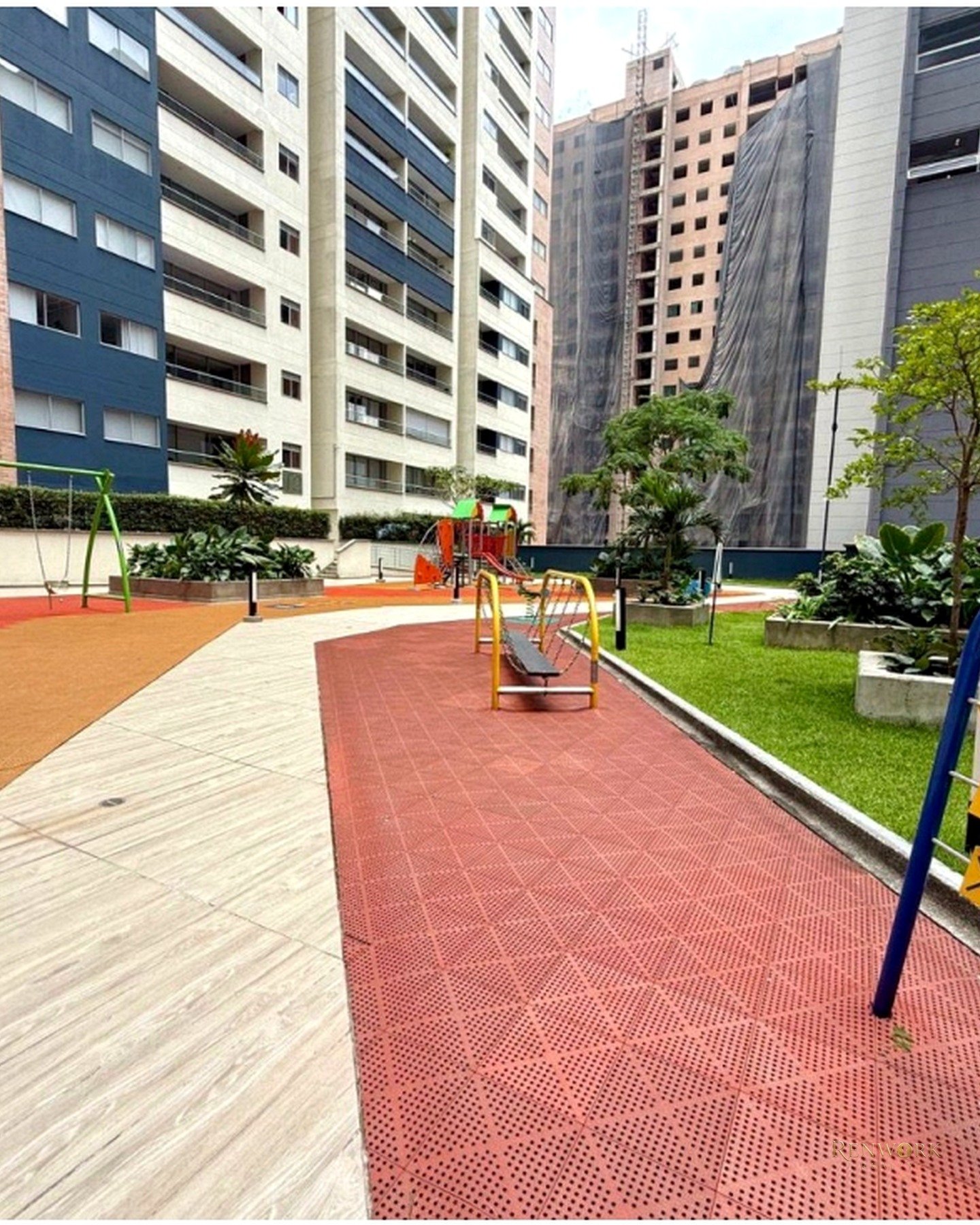 APARTAMENTO EN CIUDAD DEL RÍO PARA LA VENTA, PISO 25 · foto 19