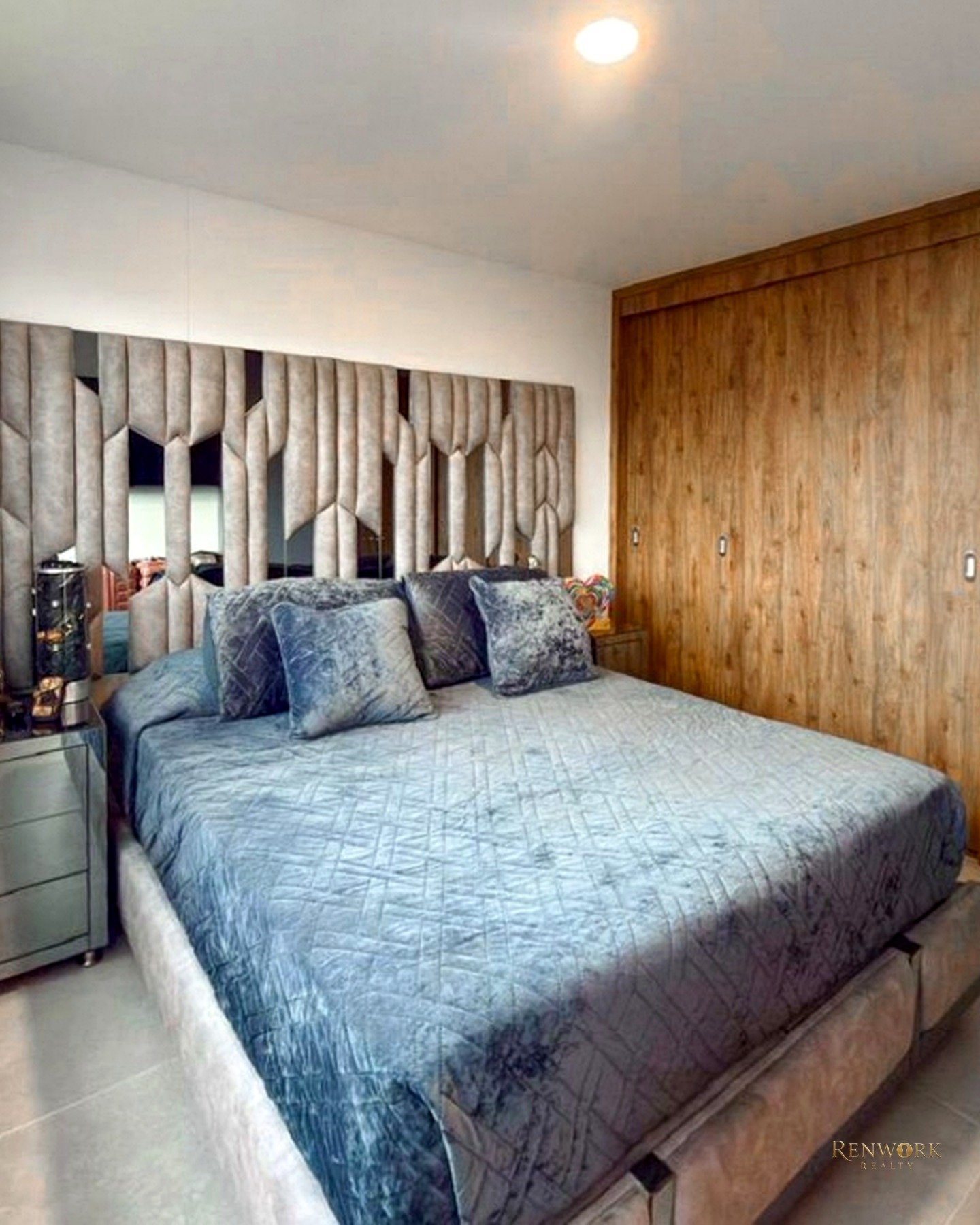 APARTAMENTO EN CIUDAD DEL RÍO PARA LA VENTA, PISO 25 · foto 8