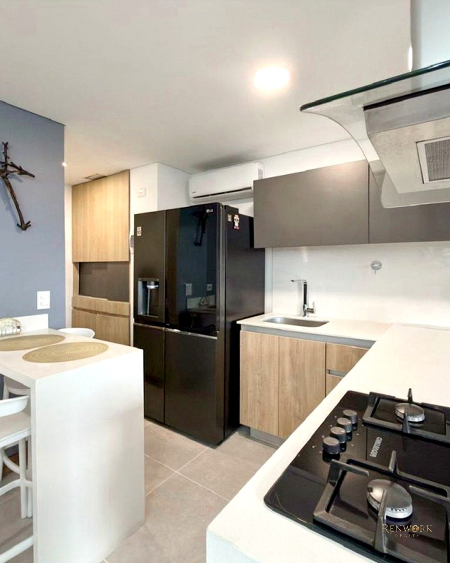 APARTAMENTO EN CIUDAD DEL RÍO PARA LA VENTA, PISO 25 · foto 11