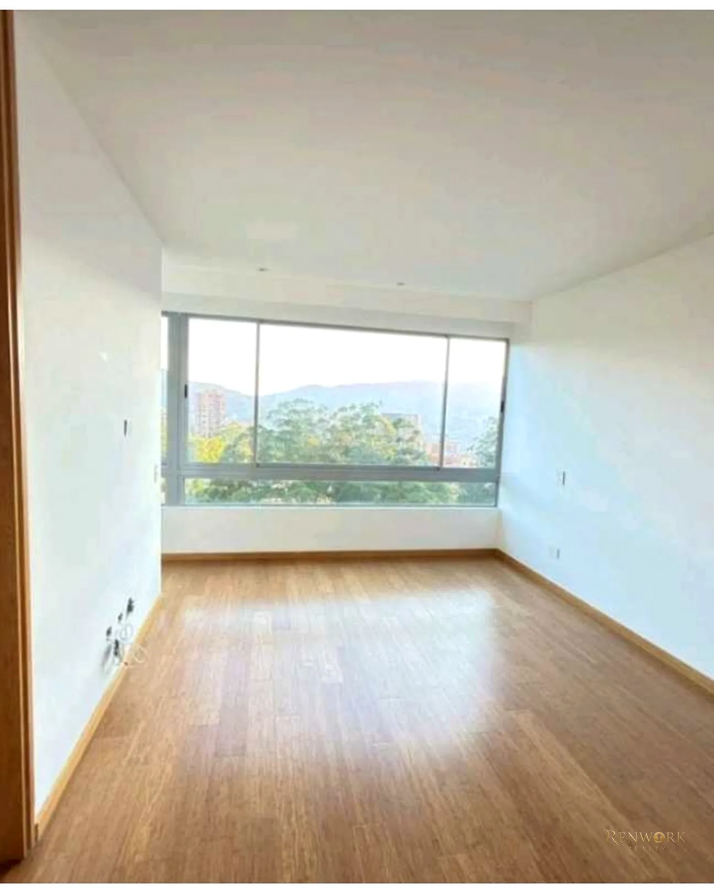 APARTAMENTO EN EL POBLADO BALSOS UNIDAD EXCLUSIVA CERCA A ISA · foto 3