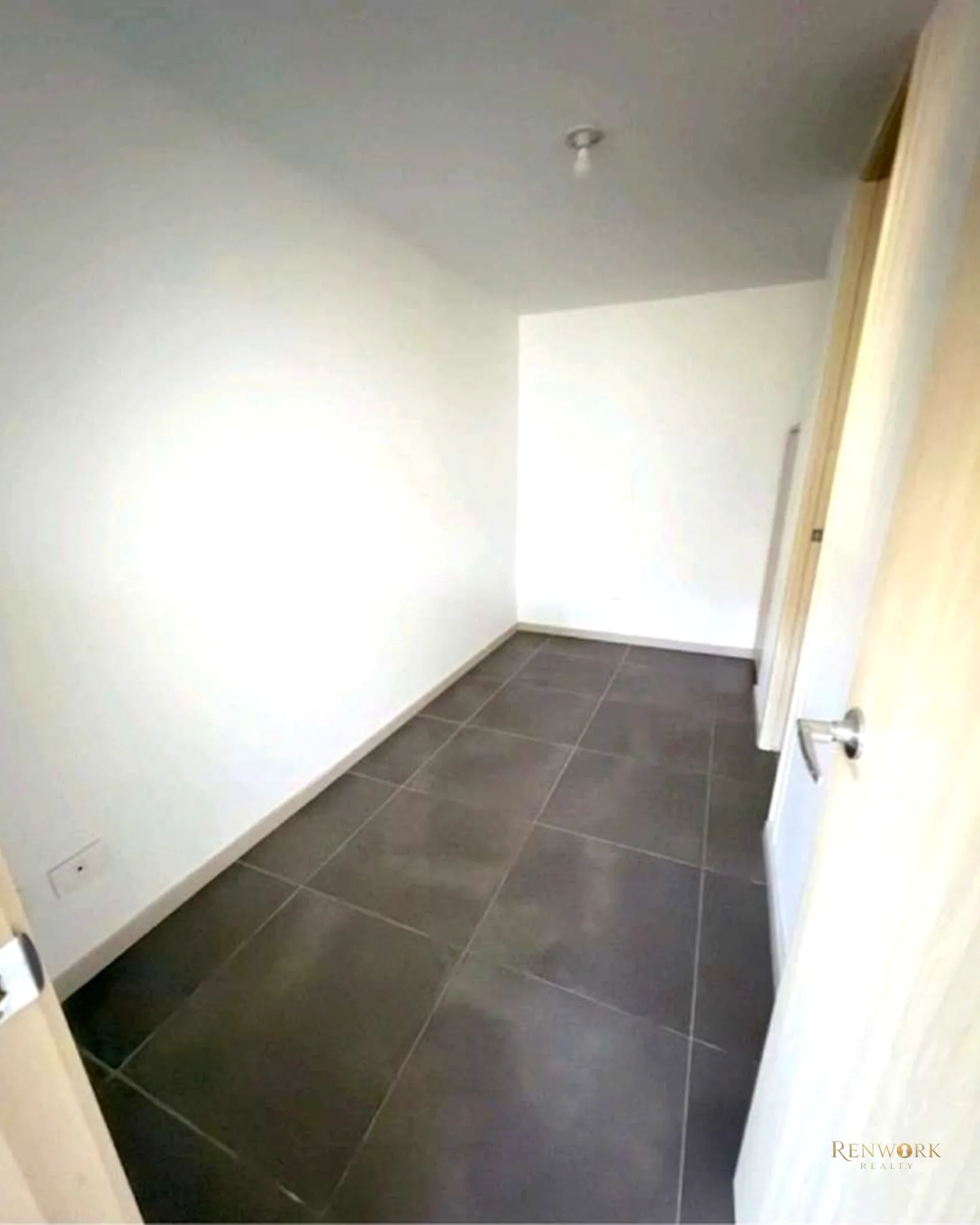 APARTAMENTO EN EL POBLADO BALSOS UNIDAD EXCLUSIVA CERCA A ISA · foto 8