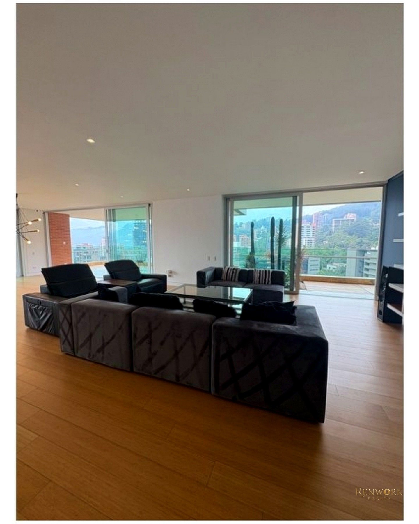 APARTAMENTO EN EL POBLADO · foto 3