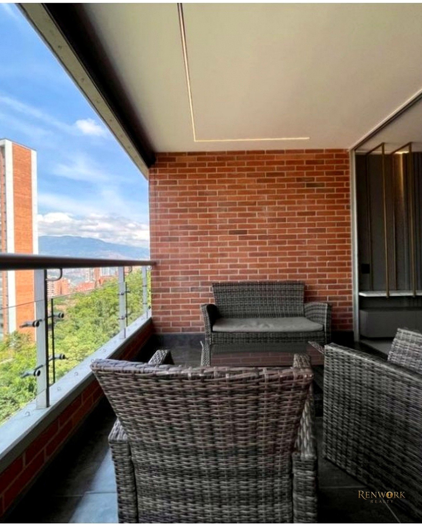 APARTAMENTO EN EL POBLADO, SECTOR CASTROPOL · foto 2