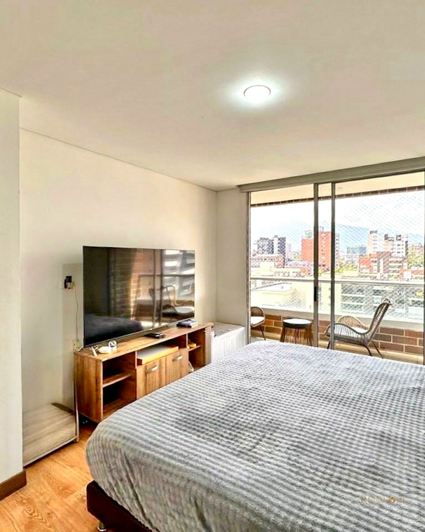 APARTAMENTO EN LA FRONTERA PARA LA VENTA, PISO 11 · foto 5