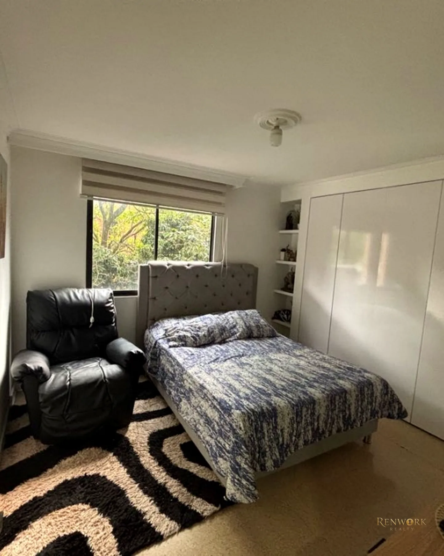 APARTAMENTO EN LA FRONTERA REMODELADO 149 MTS · foto 9