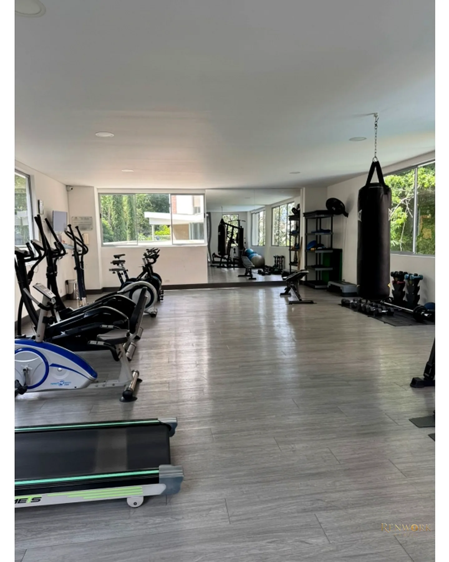 APARTAMENTO EN LA LOMA DE LOS GONZALEZ · foto 19