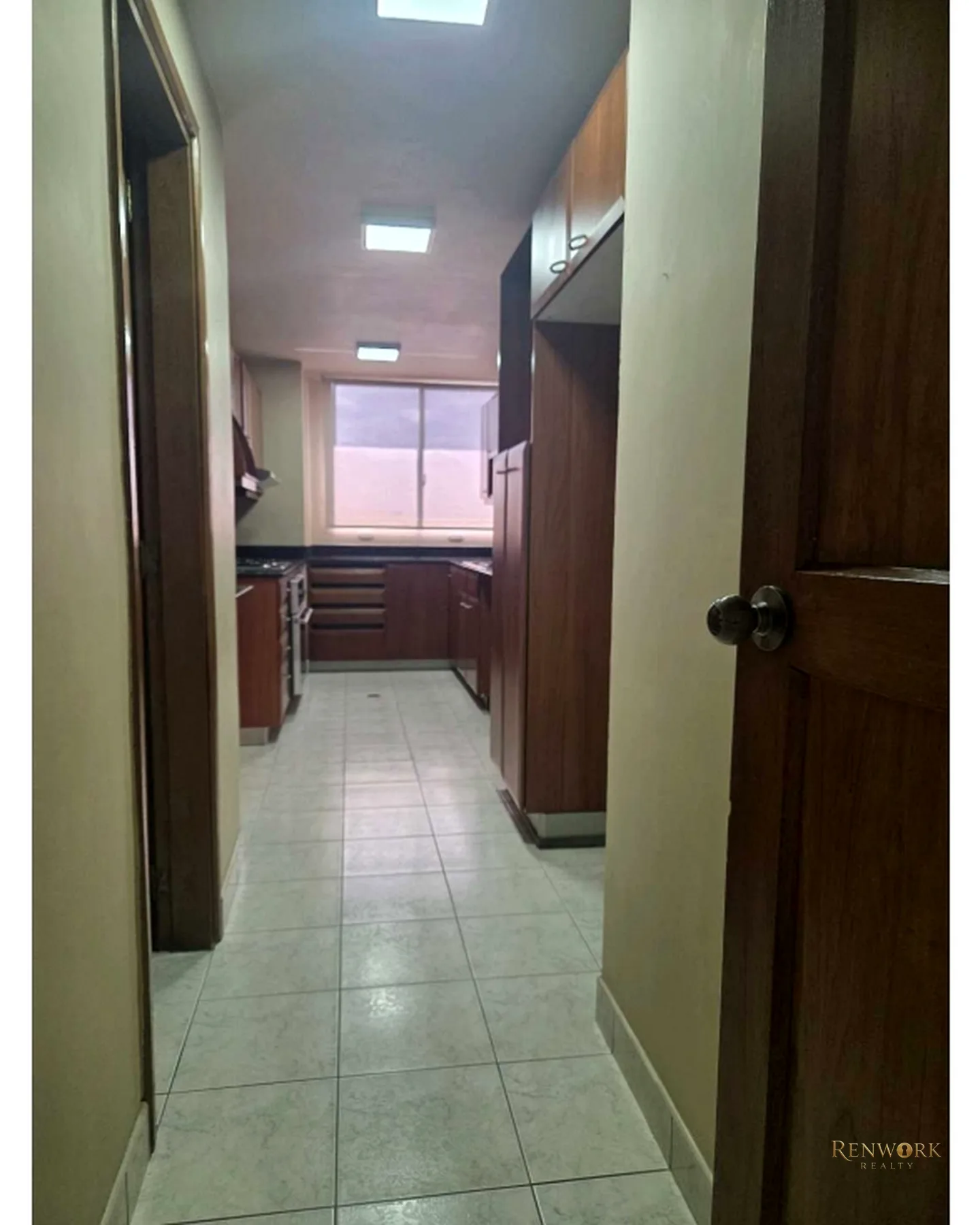 APARTAMENTO EN LA TOMATERA MUY AMPLIO PARA REMODELADAR, SUPER PUNTO · foto 4