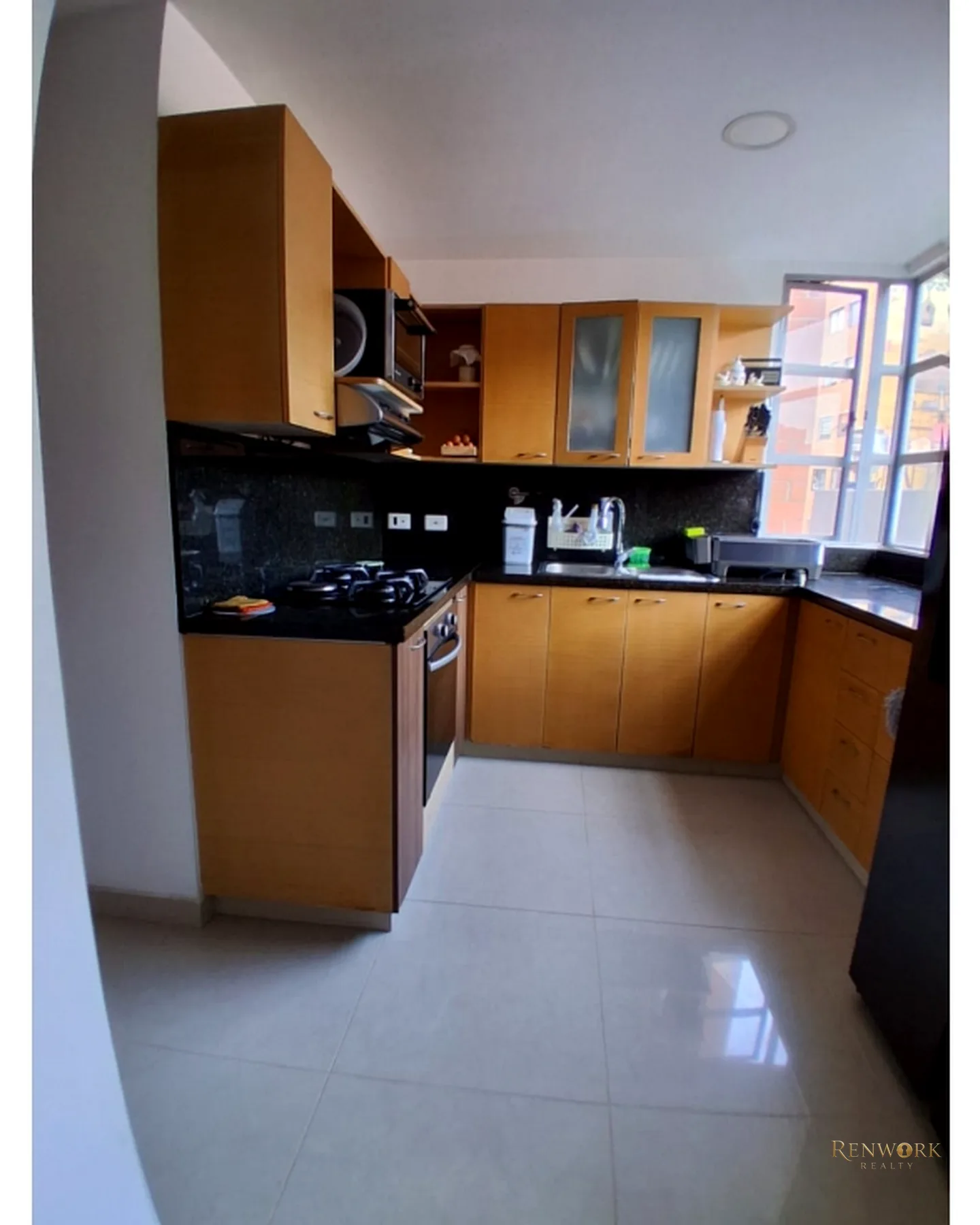 APARTAMENTO EN LAURELES CERCA AL PRIMER PARQUE · foto 8