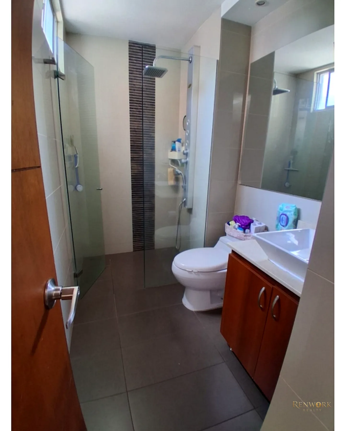 APARTAMENTO EN LAURELES CERCA AL PRIMER PARQUE · foto 19