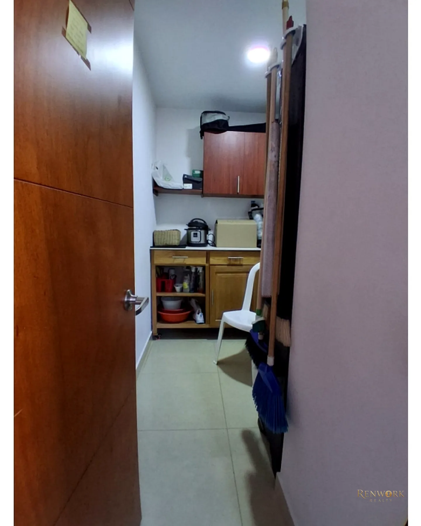 APARTAMENTO EN LAURELES CERCA AL PRIMER PARQUE · foto 6