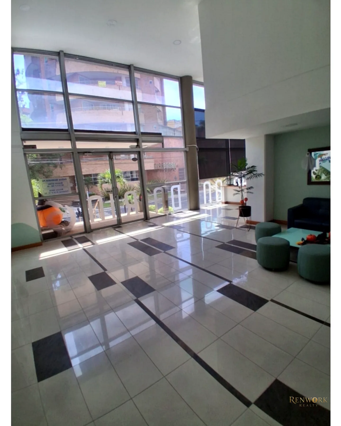 APARTAMENTO EN LAURELES CERCA AL PRIMER PARQUE · foto 13