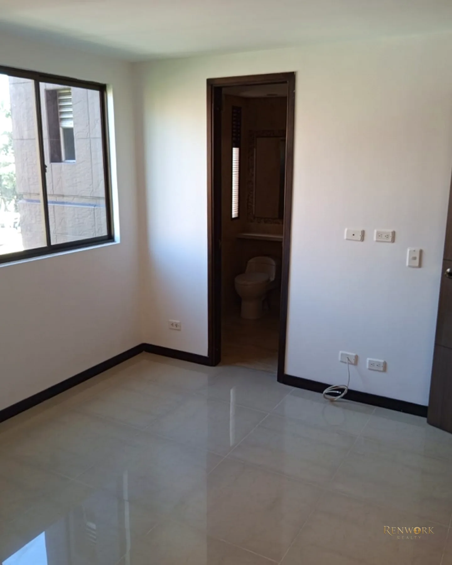 APARTAMENTO EN LAURELES CERCA AL PRIMER PARQUE · foto 11