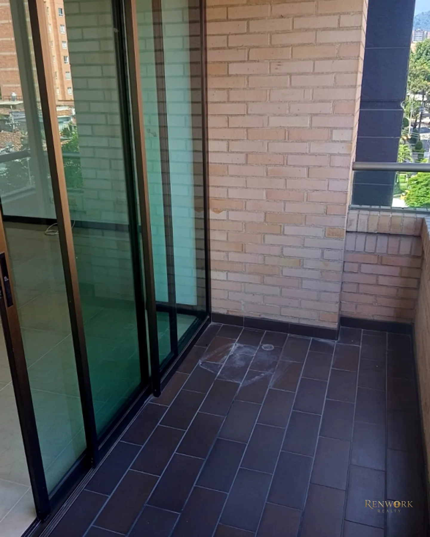 APARTAMENTO EN LAURELES CERCA AL PRIMER PARQUE · foto 19