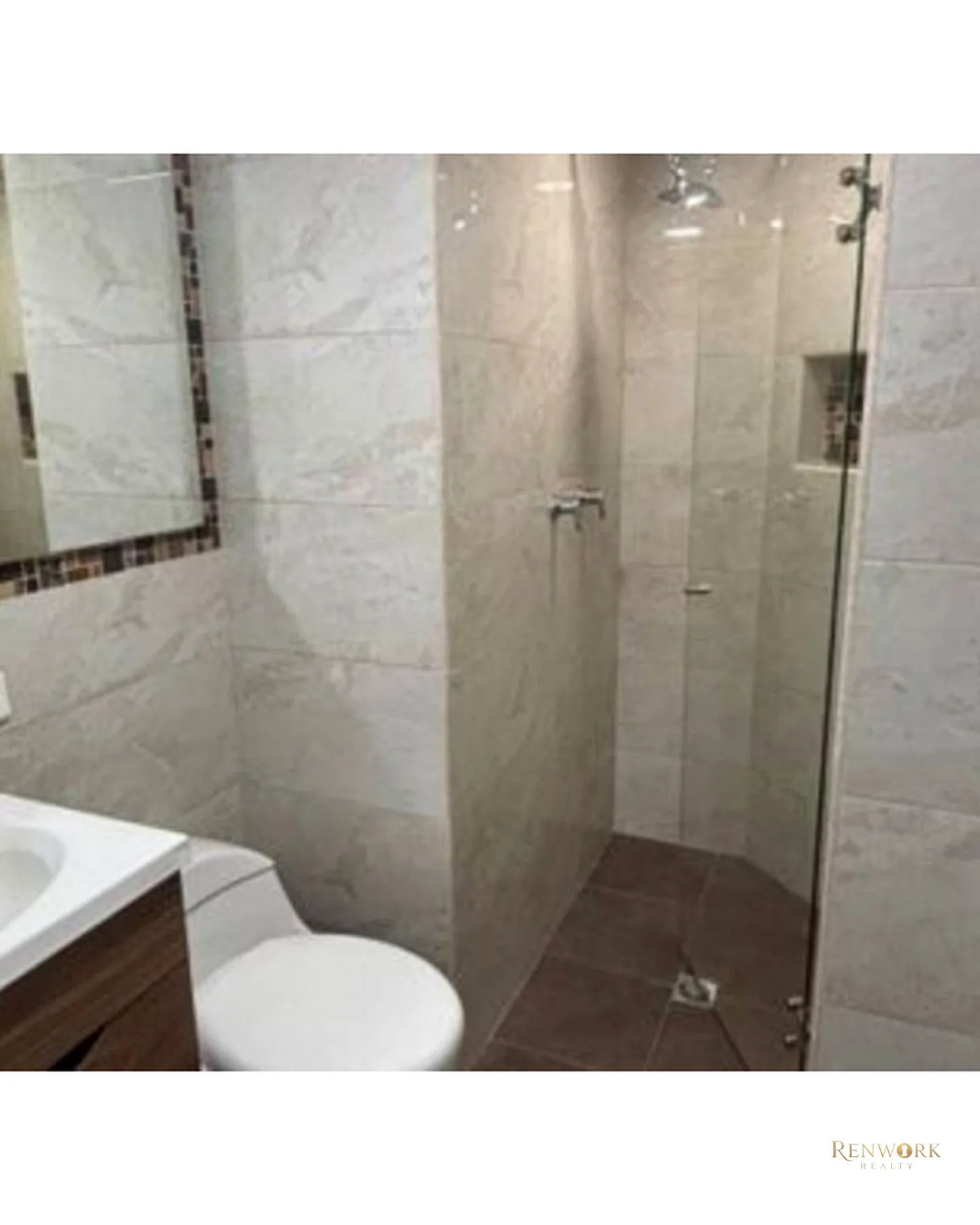 APARTAMENTO EN LAURELES EXCELENTE UBICACION · foto 8