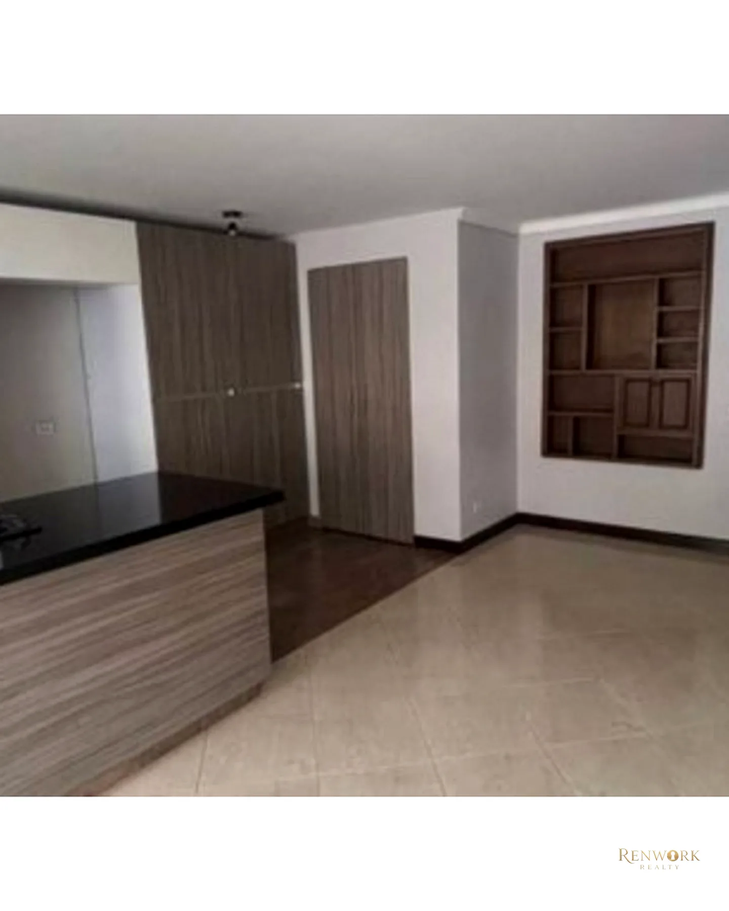 APARTAMENTO EN LAURELES EXCELENTE UBICACION · foto 2