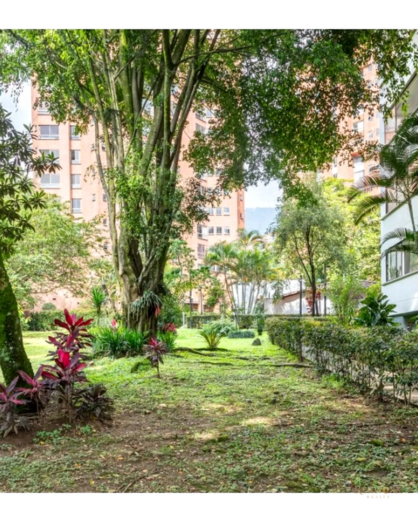 APARTAMENTO EN PARQUE LLERAS - POBLADO · foto 19