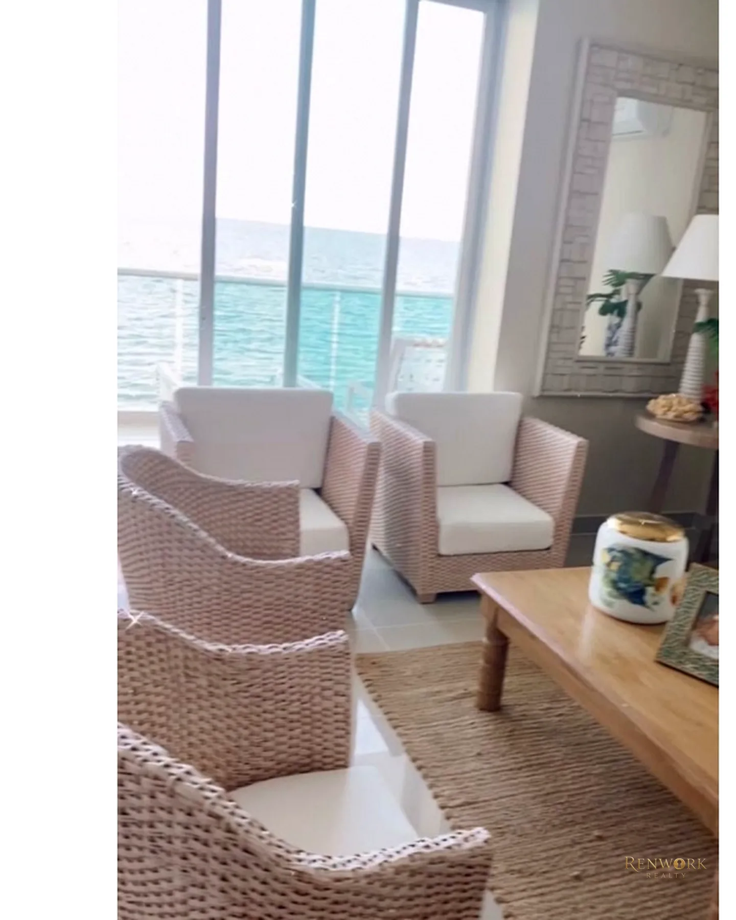 APARTAMENTO EN PRIMERA ENSENADA FRENTE AL MAR EN COVEÑAS💰$1.25M 🌊🏝️ · foto 4