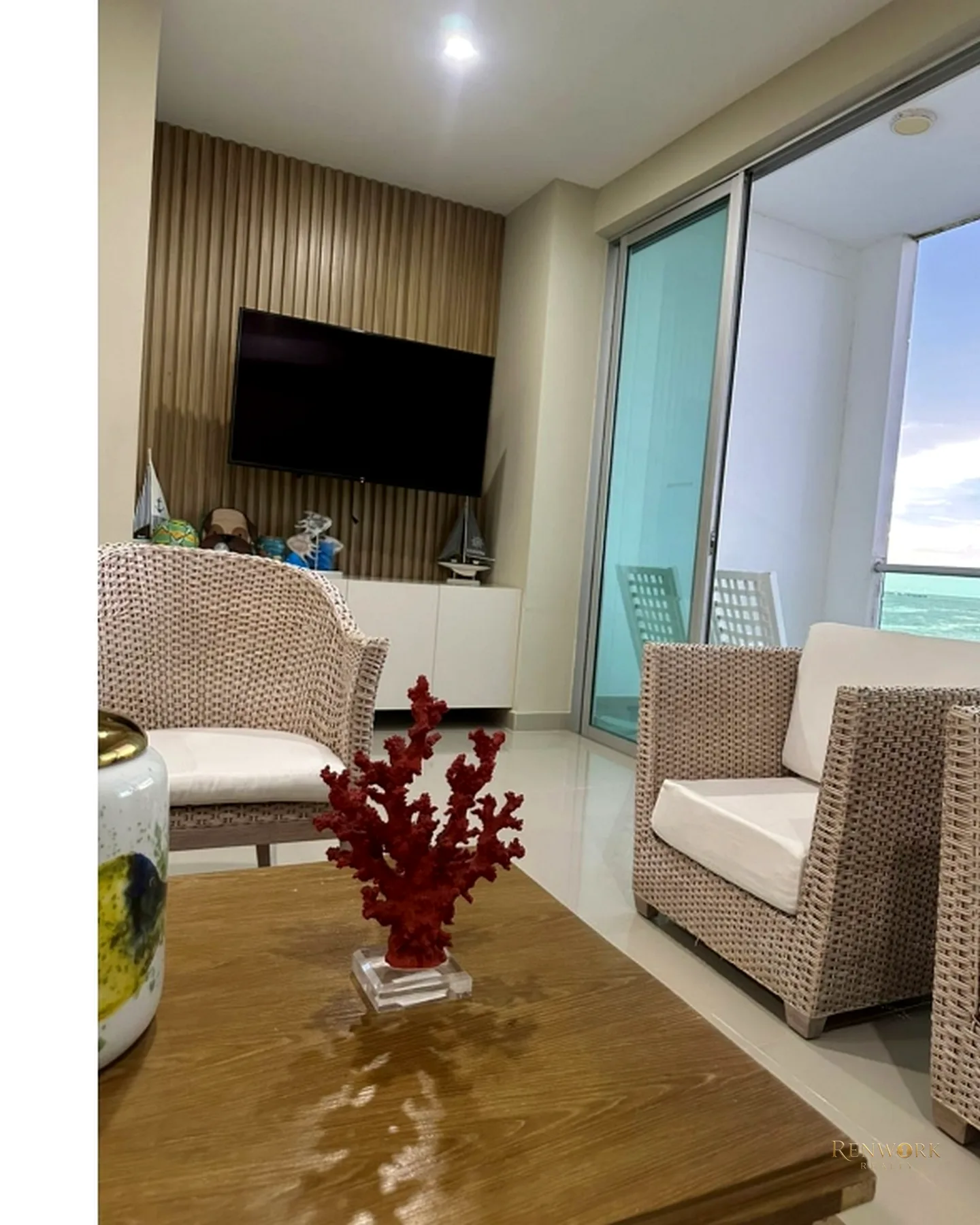 APARTAMENTO EN PRIMERA ENSENADA FRENTE AL MAR EN COVEÑAS💰$1.25M 🌊🏝️ · foto 3