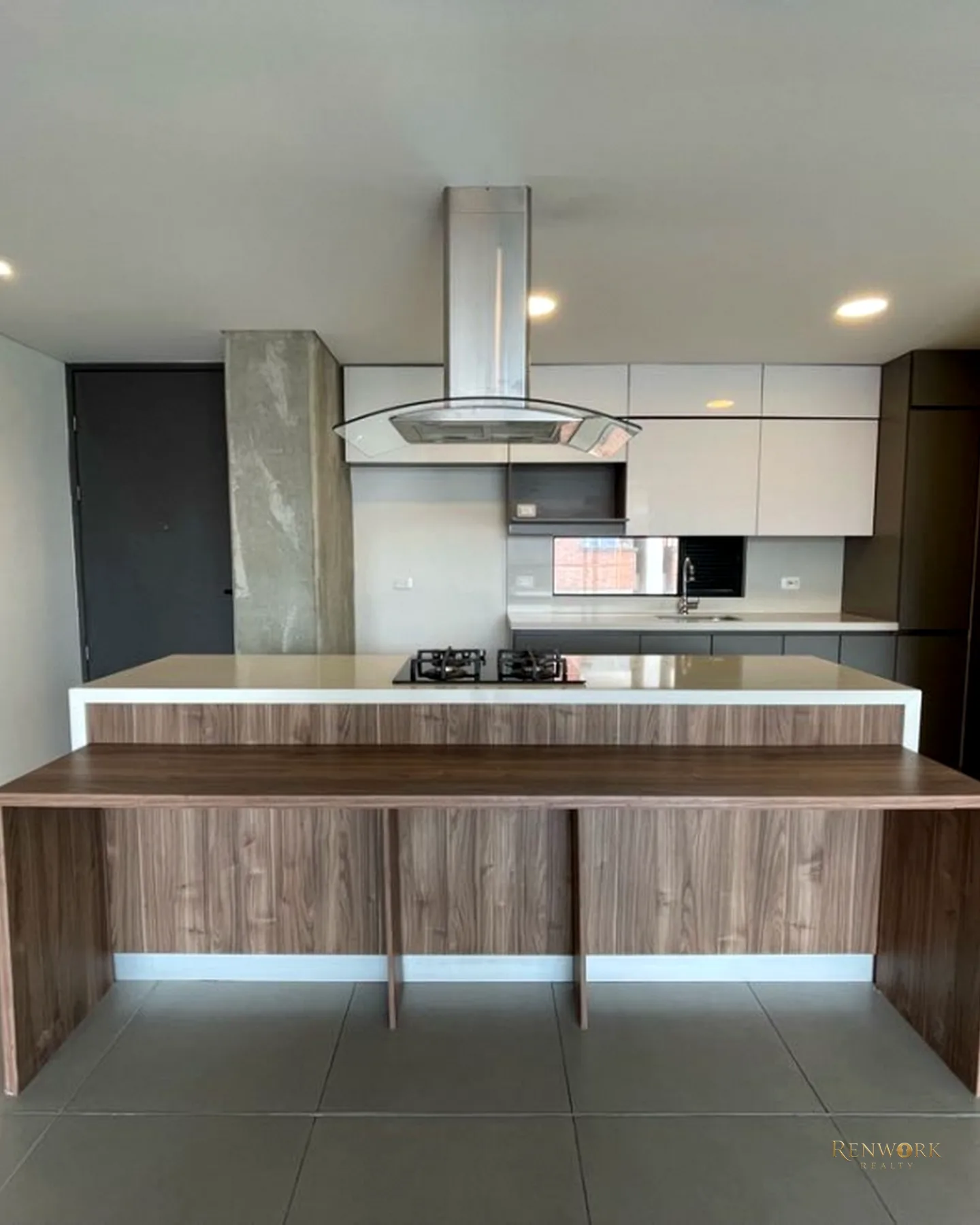 APARTAMENTO EN RENTA/VENTA. EL POBLADO📍 · foto 4