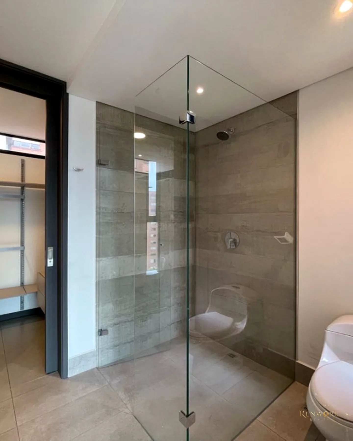APARTAMENTO EN RENTA/VENTA. EL POBLADO📍 · foto 10