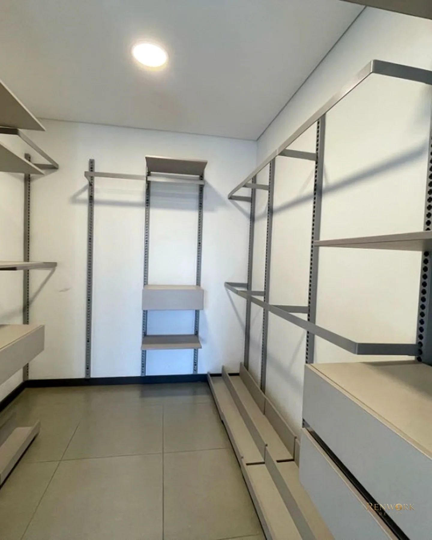 APARTAMENTO EN RENTA/VENTA. EL POBLADO📍 · foto 8