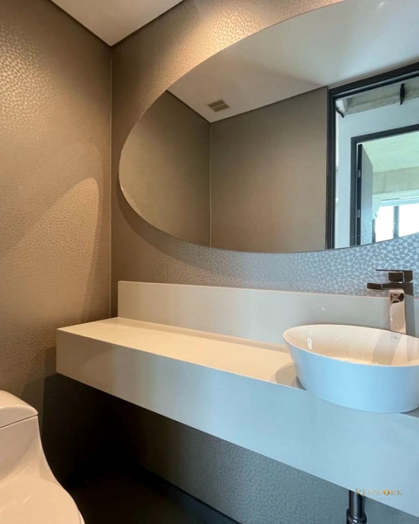 APARTAMENTO EN RENTA/VENTA. EL POBLADO📍 · foto 12