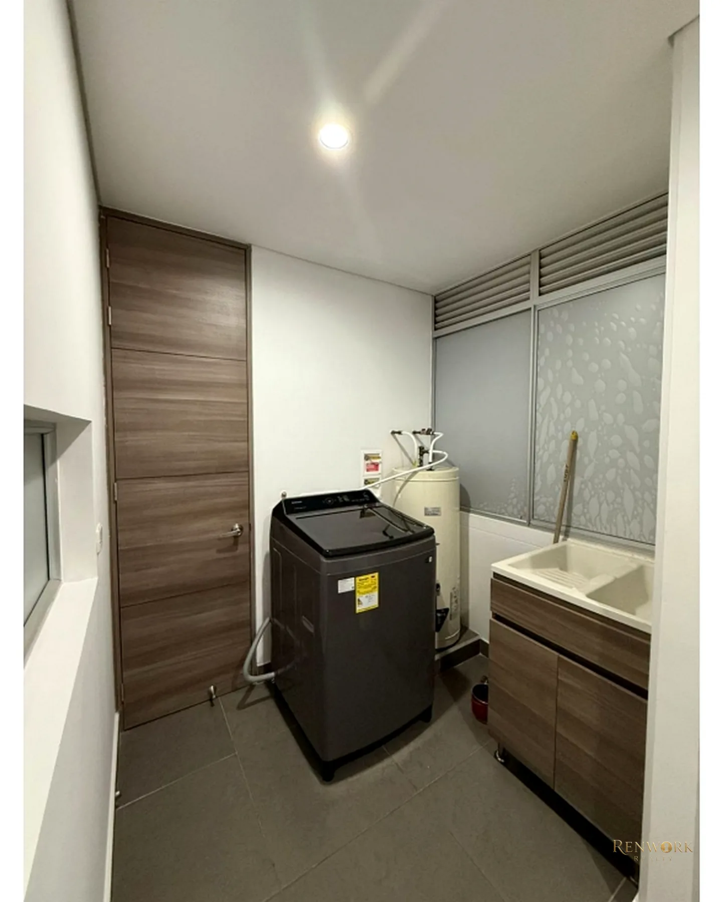 APARTAMENTO EN SANTA MARÍA 128 METROS 1400 MILLONES AMOBLADO · foto 13