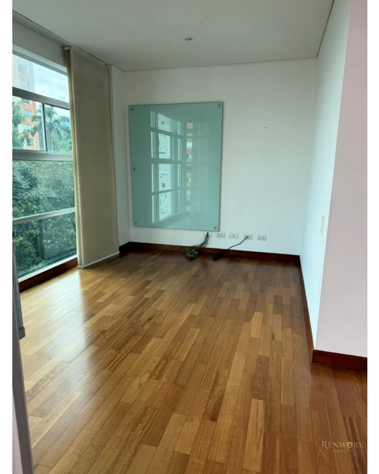 APARTAMENTO EN SECTOR DEL TESORO Y CLINICA DEL ROSARIO · foto 9