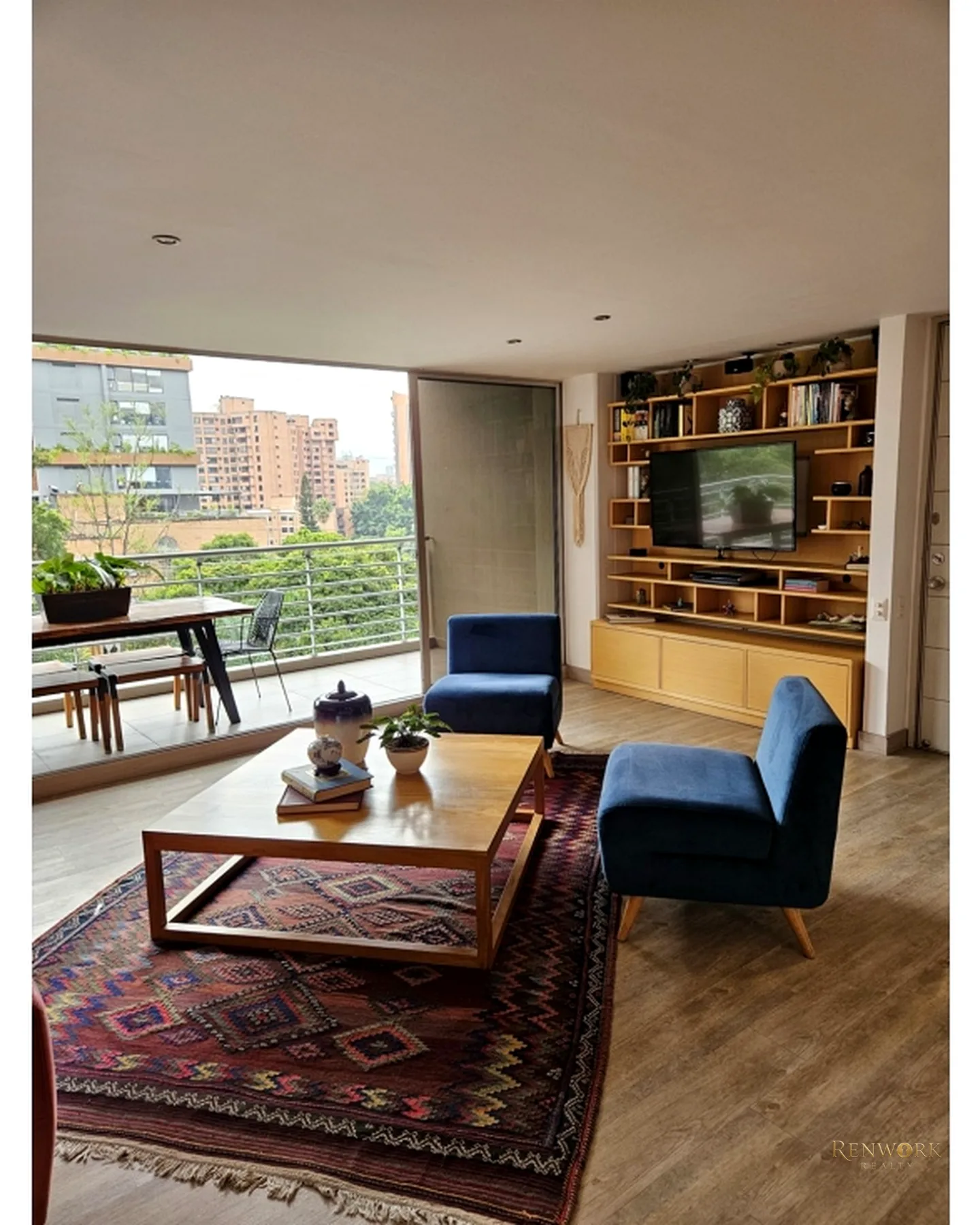 APARTAMENTO EN VENTA ASTORGA EL POBLADO · foto 2