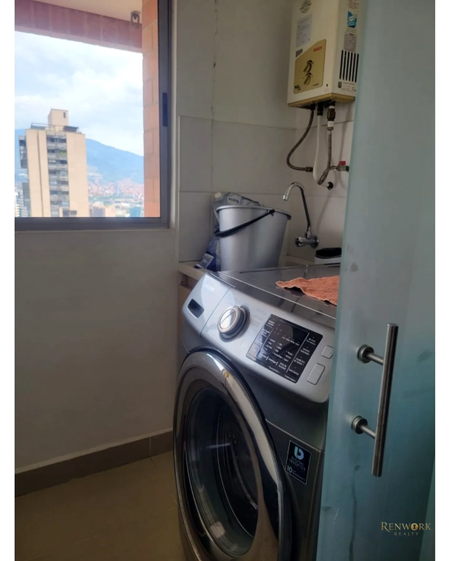 APARTAMENTO EN VENTA CASTROPOL EL POBLADO · foto 16