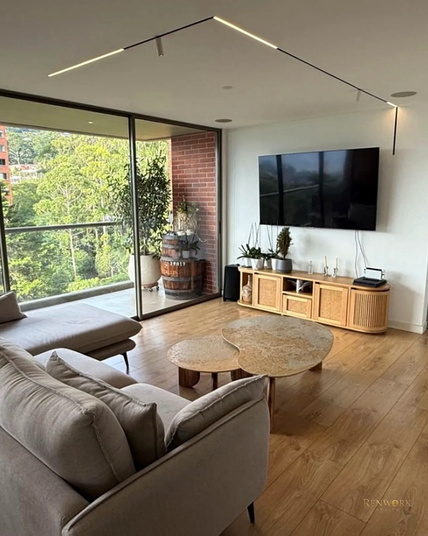 APARTAMENTO EN VENTA COLA DEL ZORRO EL POBLADO MEDELLÍN · foto 2