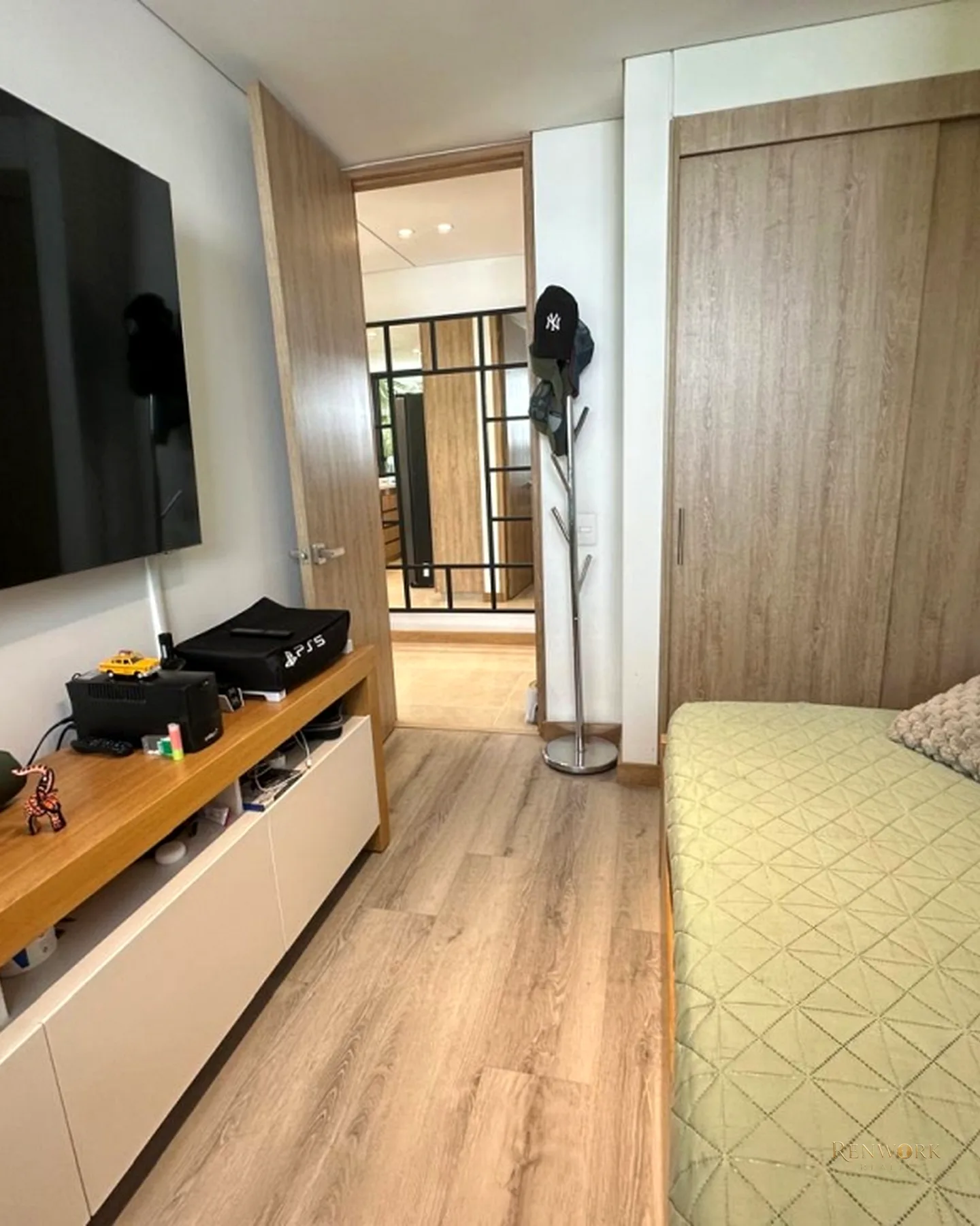 APARTAMENTO EN VENTA CON TERRAZA DE 31 M² EN LAS PALMAS EL POBLADO · foto 9