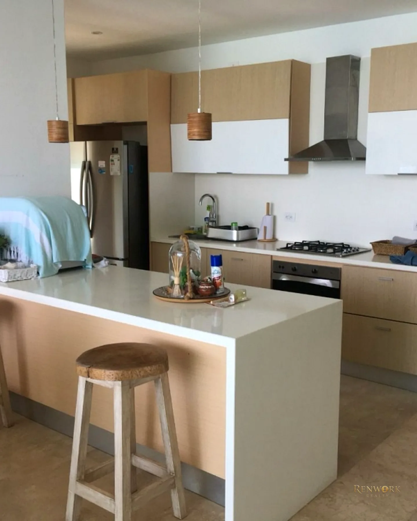 APARTAMENTO EN VENTA COVEÑAS FRENTE AL MAR. · foto 2