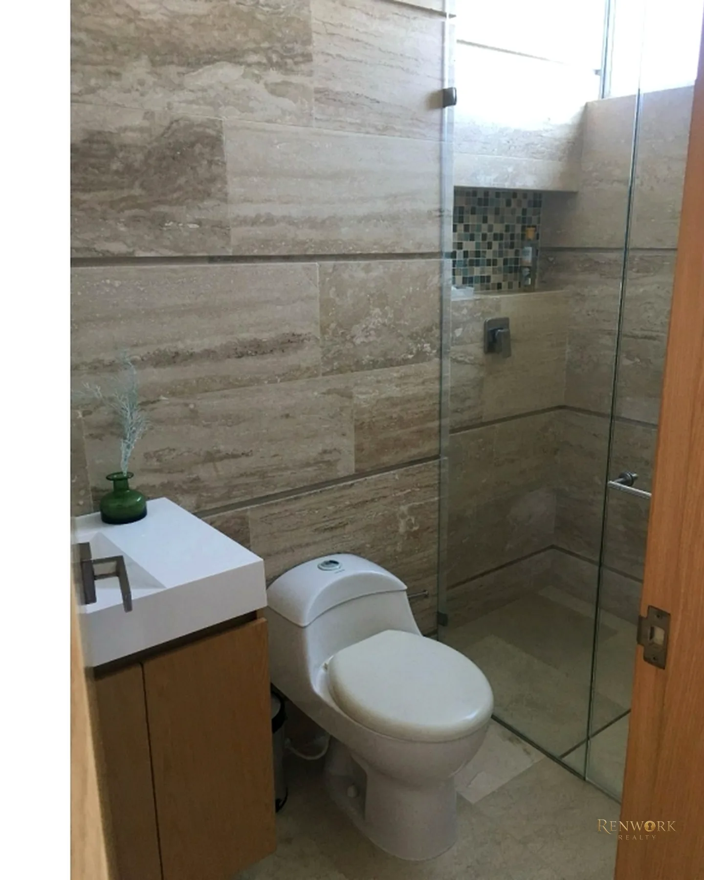APARTAMENTO EN VENTA COVEÑAS FRENTE AL MAR. · foto 13