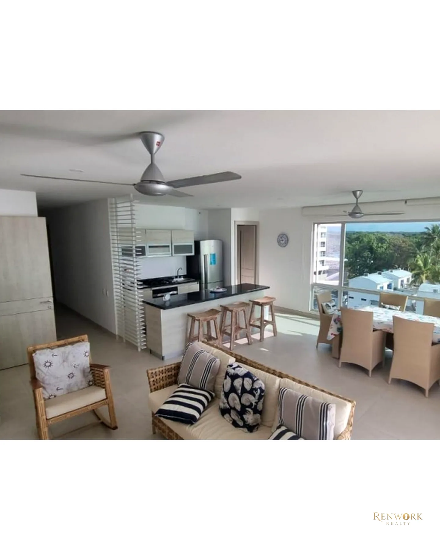 APARTAMENTO EN VENTA COVEÑAS PRIMERA ENSENADA · foto 1