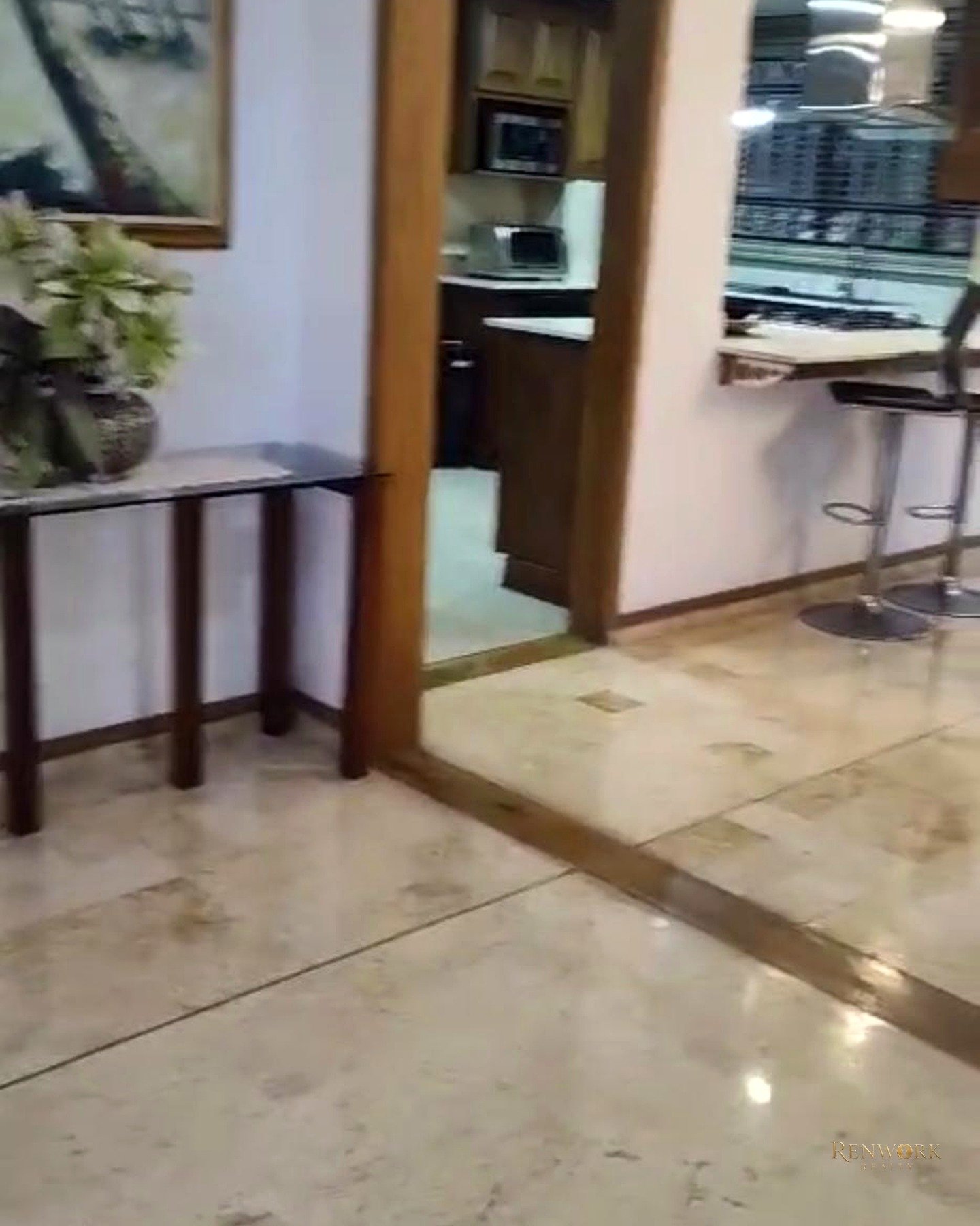 APARTAMENTO EN VENTA EL CAMPESTRE EL POBLADO MEDELLIN · foto 11