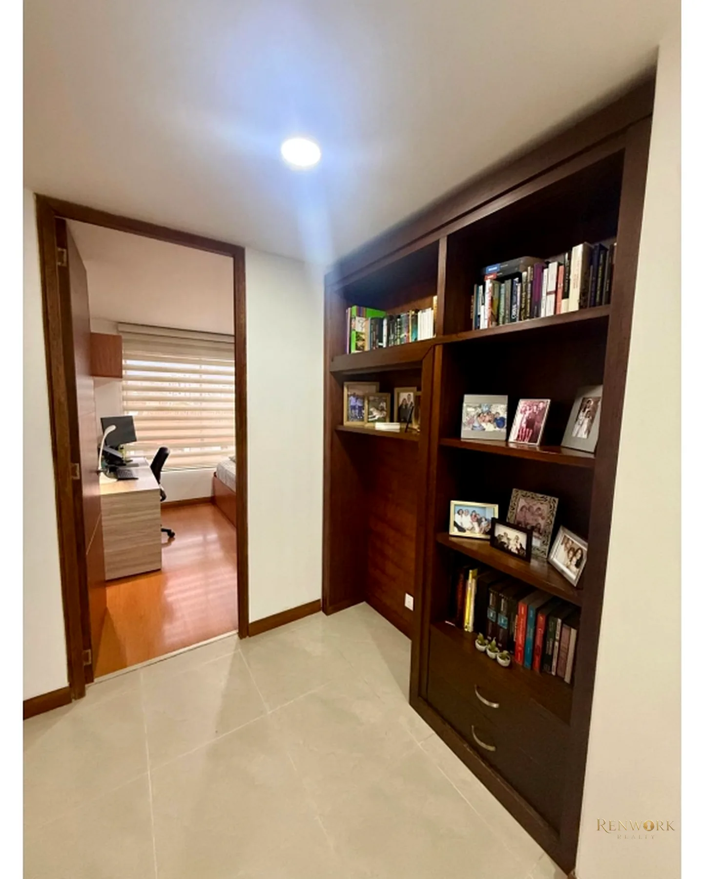 APARTAMENTO EN VENTA EL CAMPESTRE, EL POBLADO MEDELLIN · foto 8