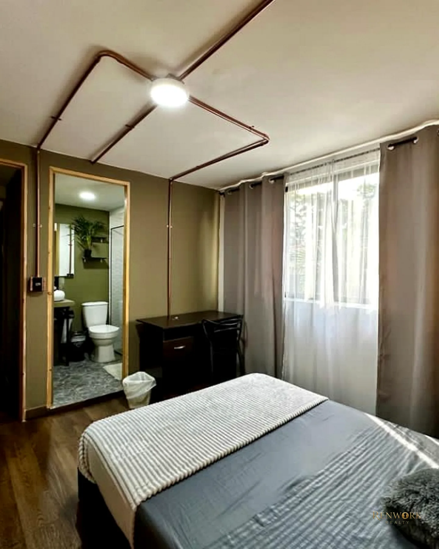 APARTAMENTO EN VENTA EL POBLADO AGUACATALA REMODELADO · foto 6