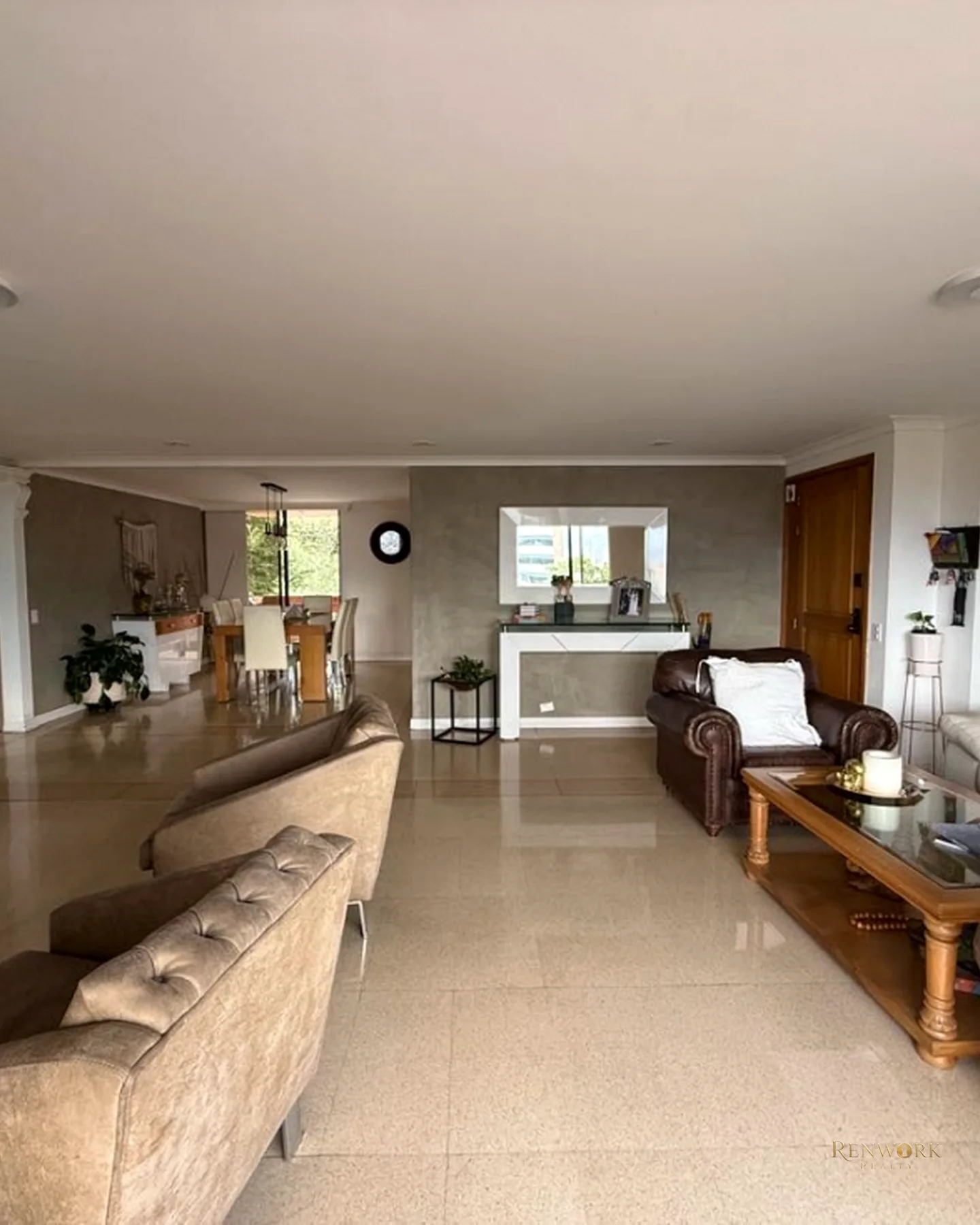 APARTAMENTO EN VENTA EL POBLADO CASTROPOL · foto 5