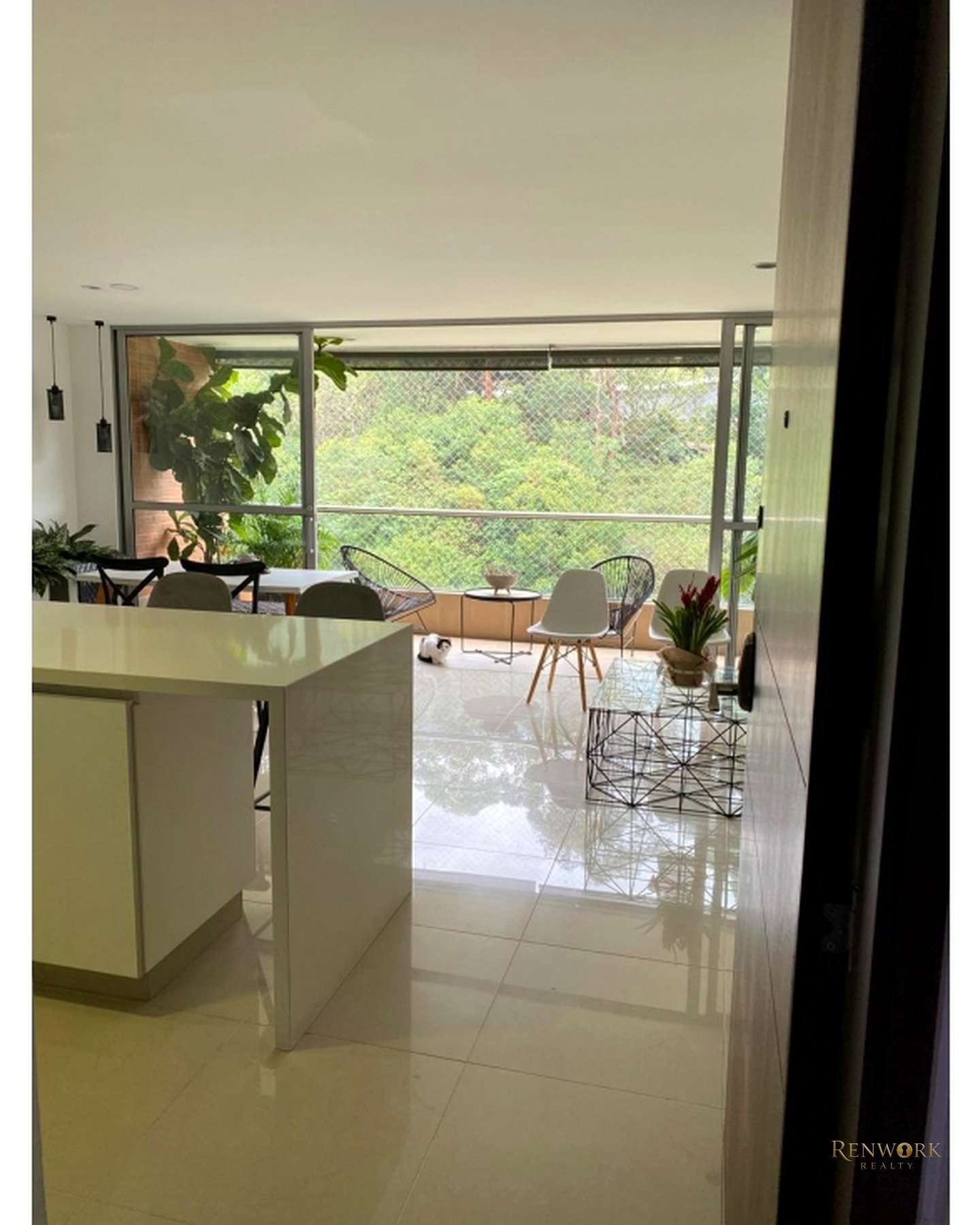 Vista de APARTAMENTO EN VENTA – EL POBLADO, LA CALERA | MEDELLÍN