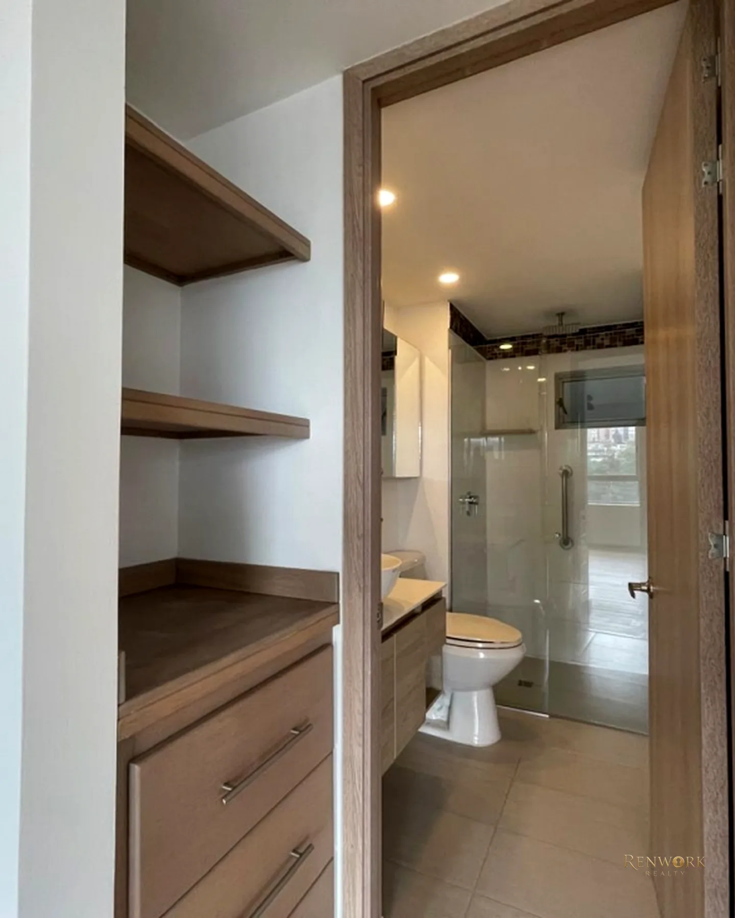 APARTAMENTO EN VENTA EL POBLADO LOMA DE SAN JULIAN · foto 15
