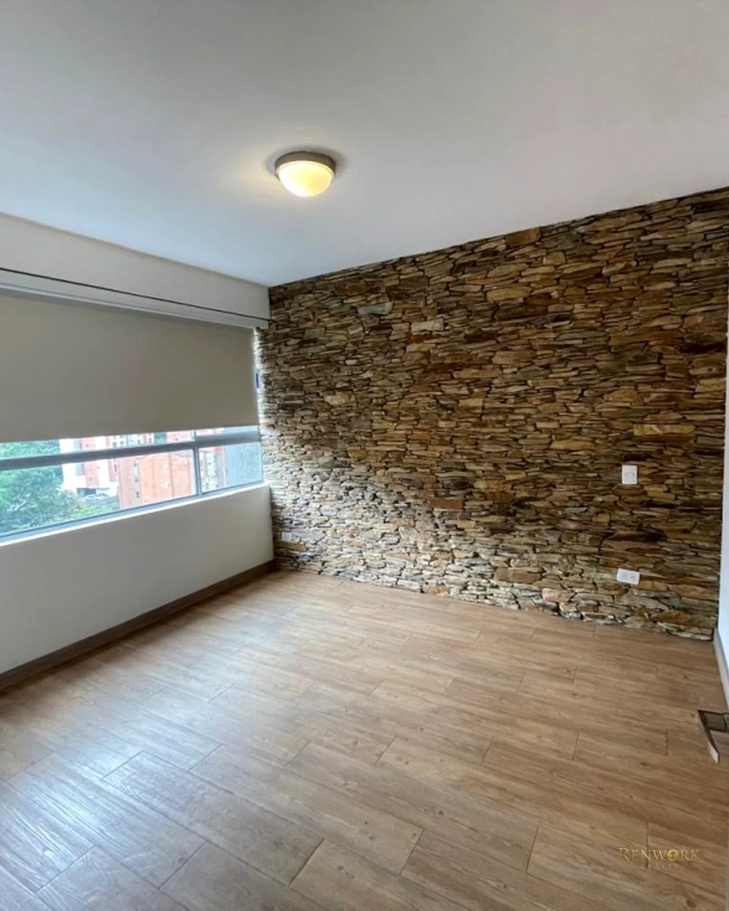APARTAMENTO EN VENTA EL POBLADO LOMA DE SAN JULIAN · foto 8