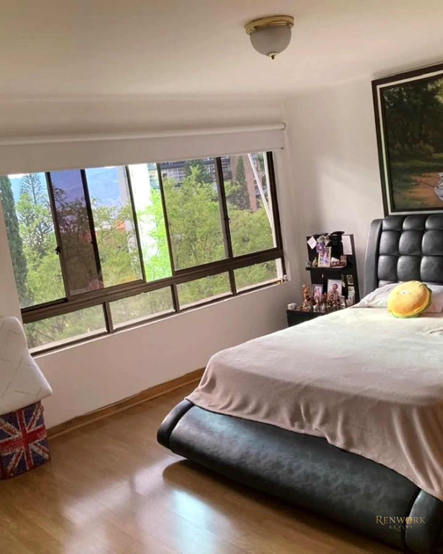APARTAMENTO EN VENTA EL POBLADO LOS PARRA · foto 5