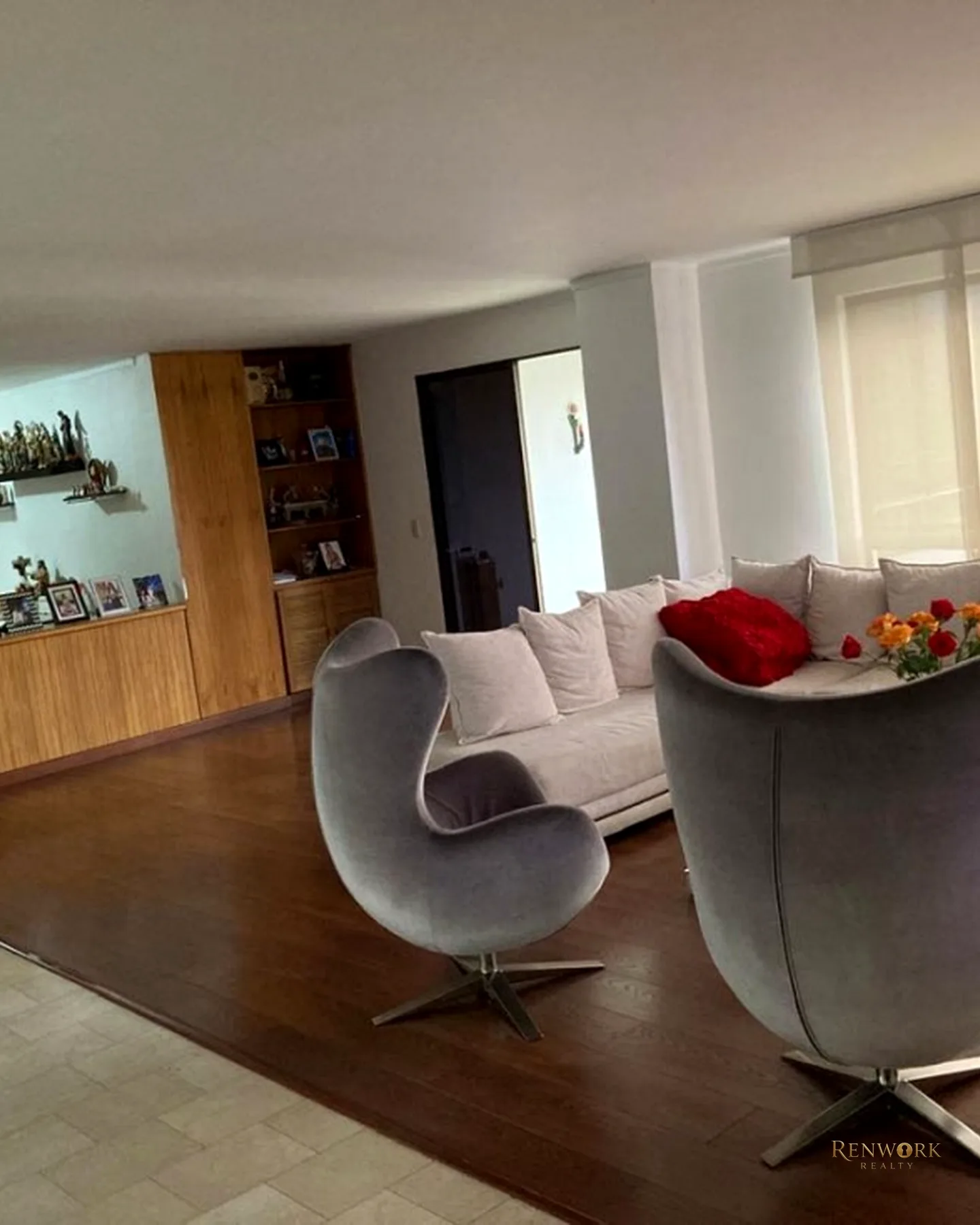 APARTAMENTO EN VENTA EL POBLADO LOS PARRA · foto 2